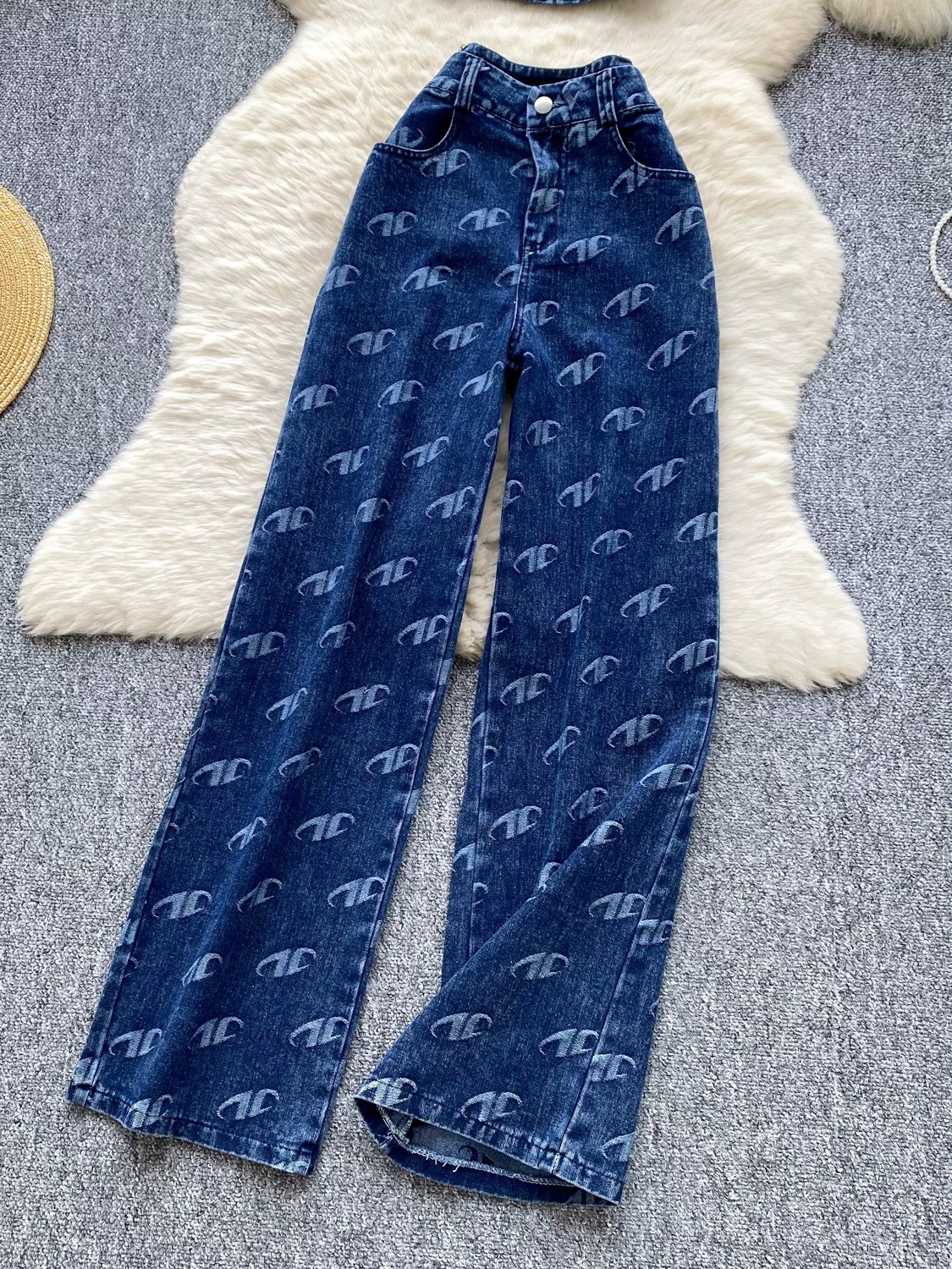 Never too extra set DTP224 images